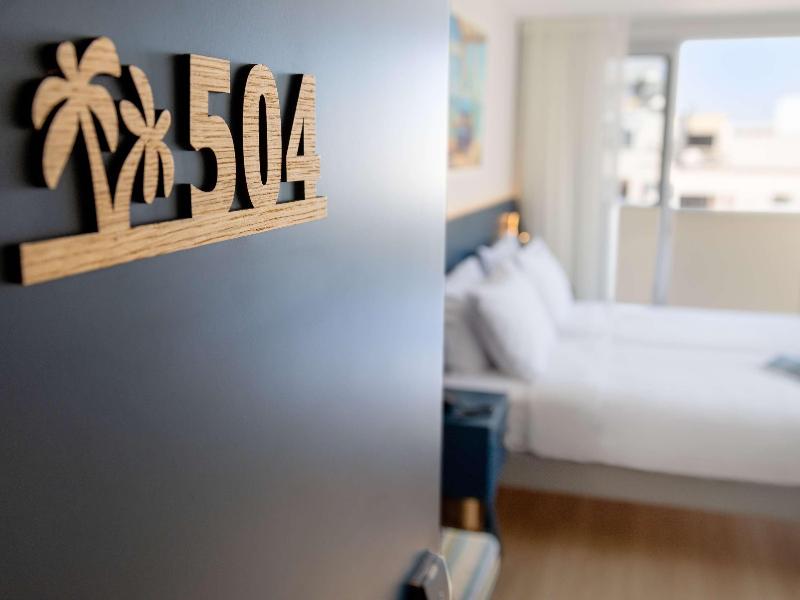 ibis Styles Larnaca Finikoudes Beach image