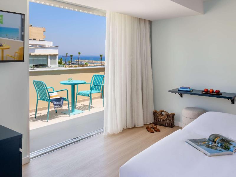 ibis Styles Larnaca Finikoudes Beach image