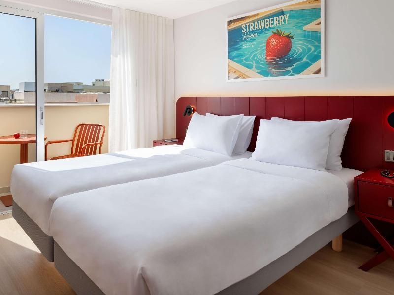 ibis Styles Larnaca Finikoudes Beach image