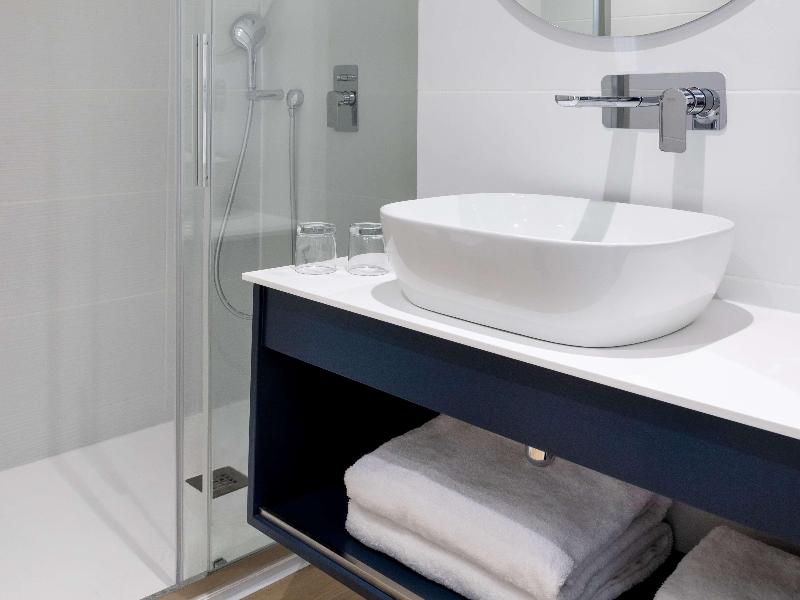 ibis Styles Larnaca Finikoudes Beach image