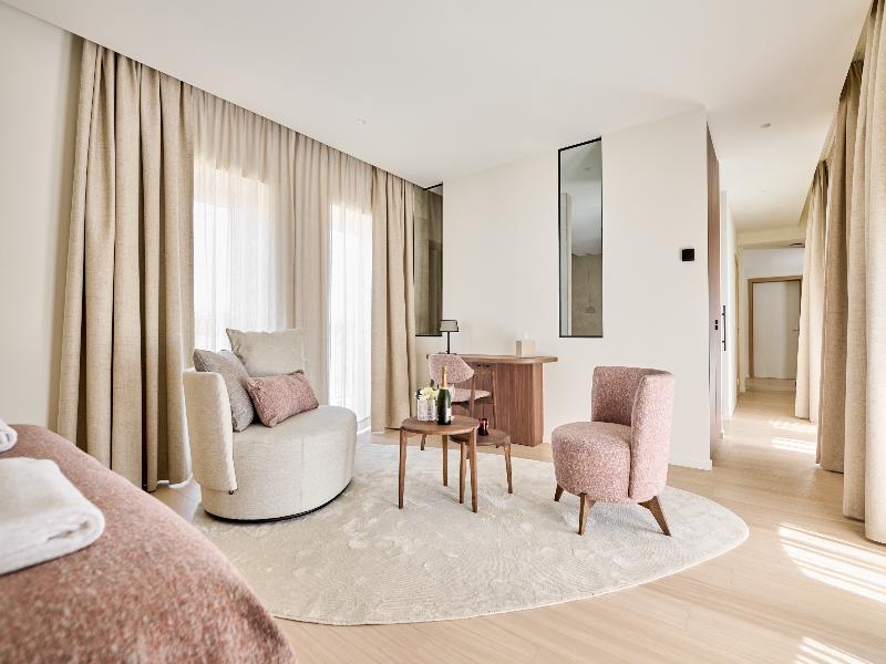 Éole Resort - Prestige Suites image