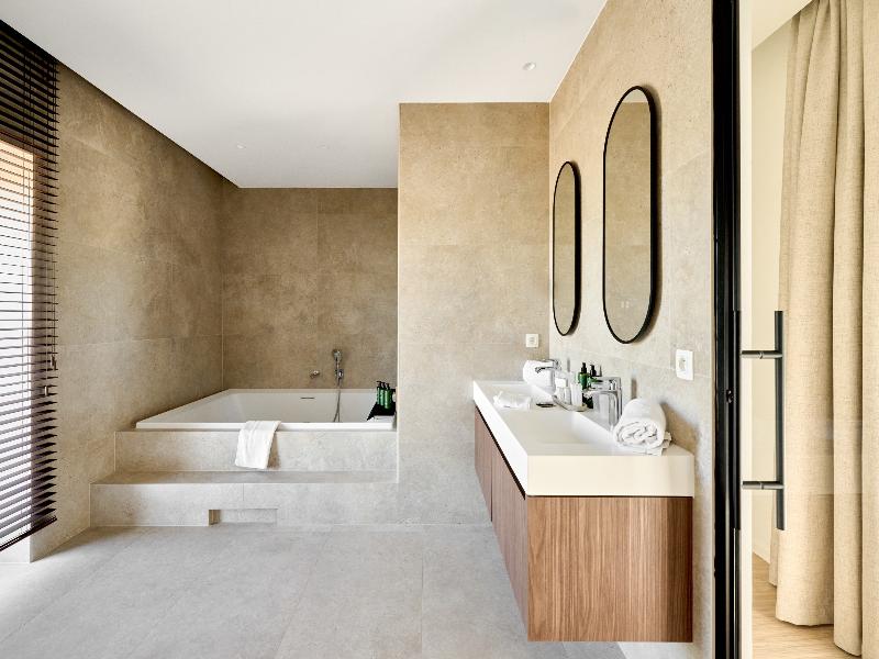 Éole Resort - Prestige Suites image
