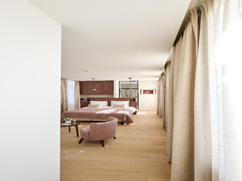 Éole Resort - Prestige Suites image