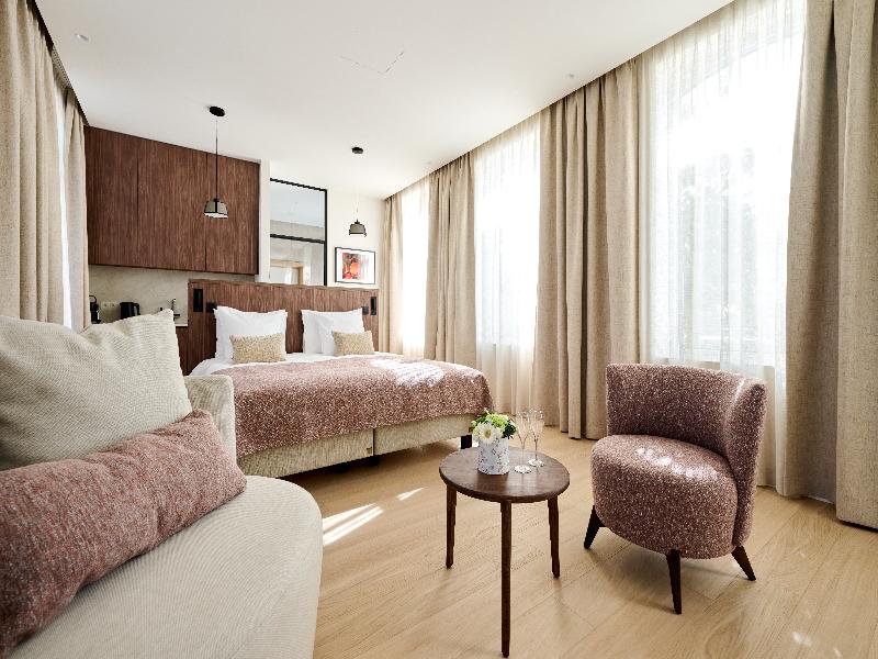 Éole Resort - Prestige Suites image