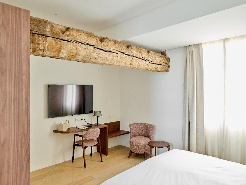 Éole Resort - Prestige Suites image
