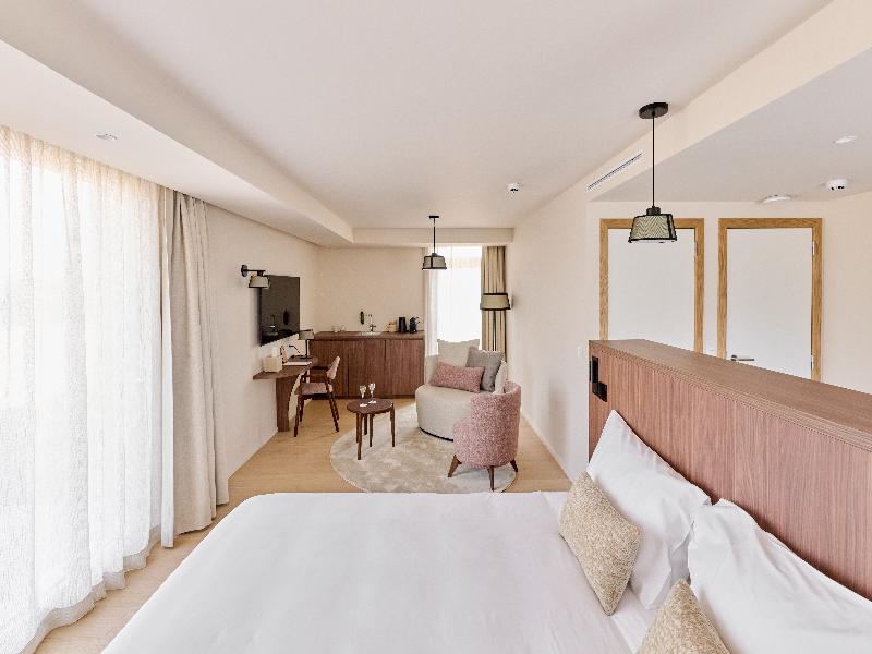 Éole Resort - Prestige Suites image