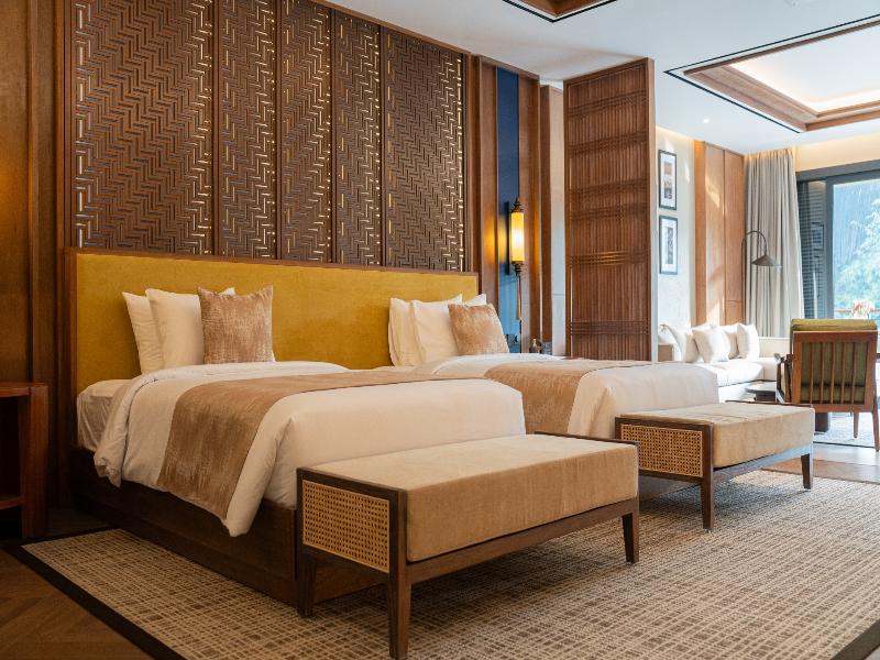 Plataran Puncak Resort image