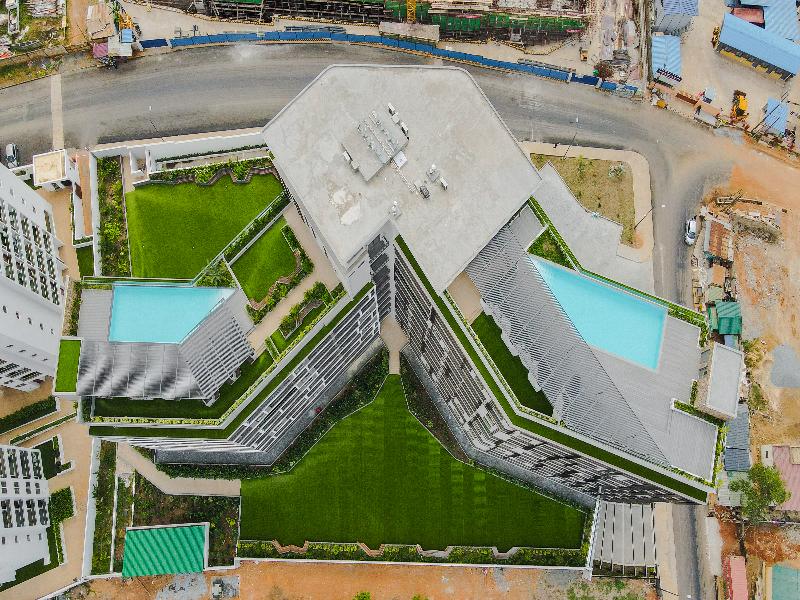 Accra Luxury Apartments At Loxwood image
