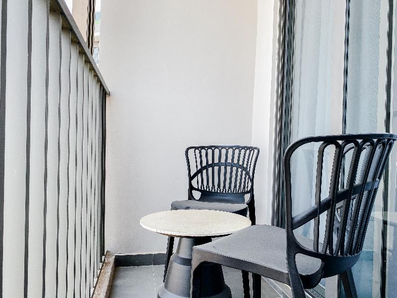 Accra Luxury Apartments At Loxwood image