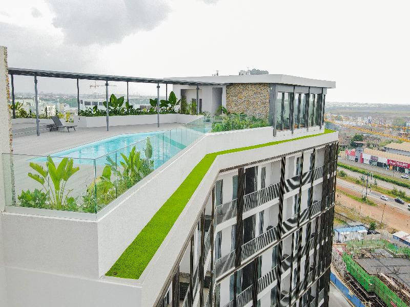 Accra Luxury Apartments At Loxwood image