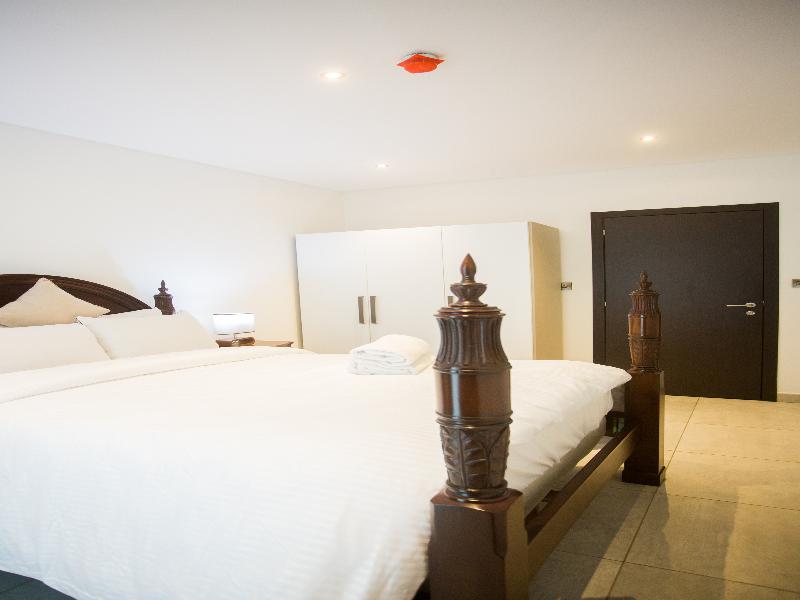 Accra Luxury Apartments At Loxwood image