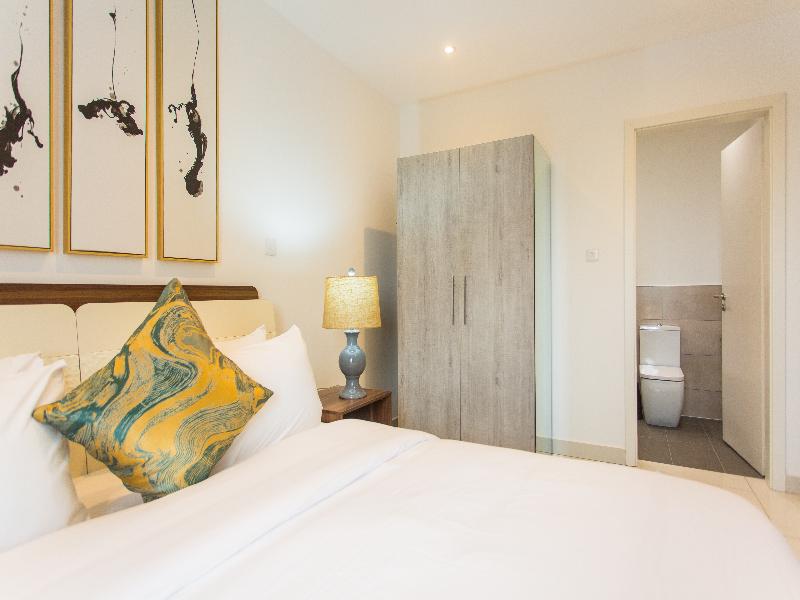 Accra Luxury Apartments At Loxwood image