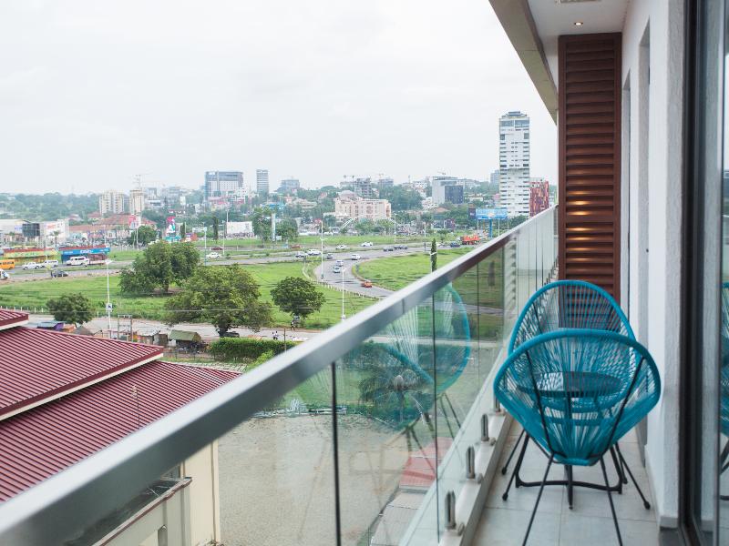 Accra Luxury Apartments At Loxwood image