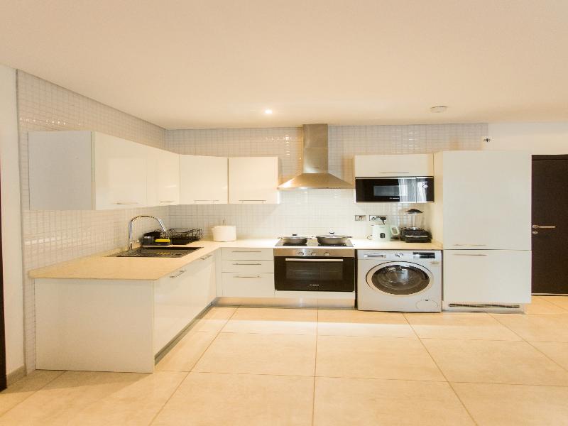 Accra Luxury Apartments At Loxwood image