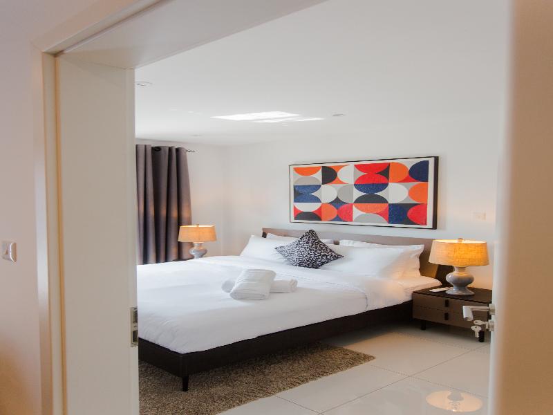 Accra Luxury Apartments At Loxwood image