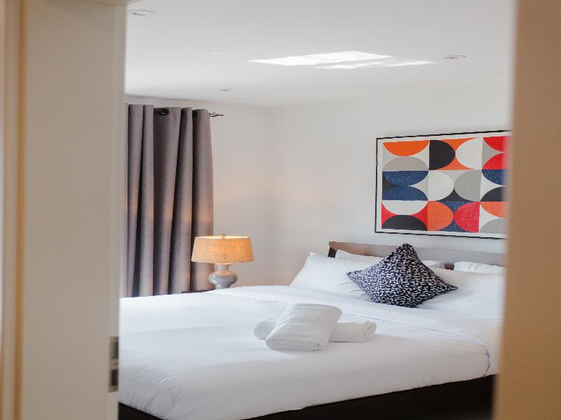 Accra Luxury Apartments At Loxwood image