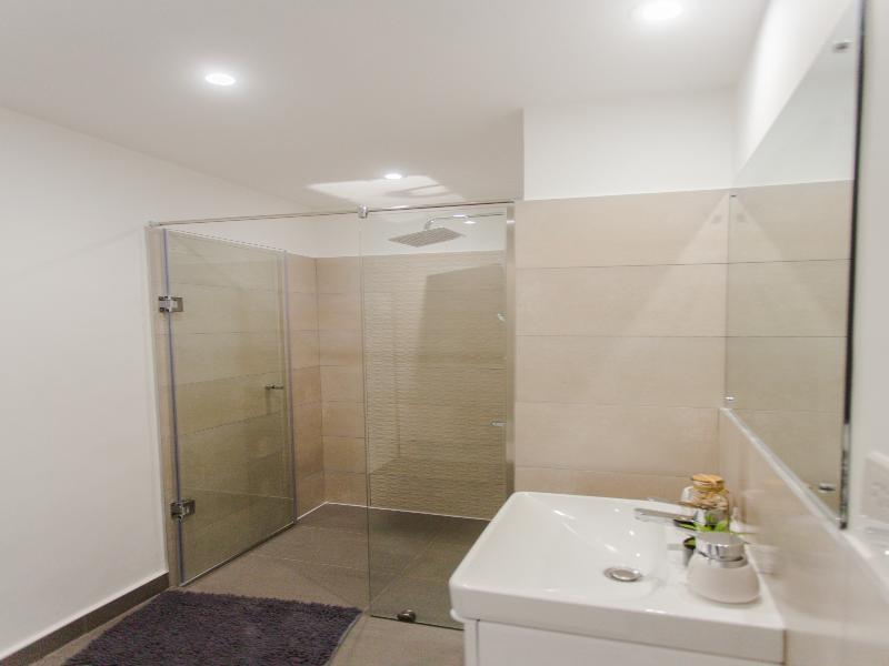 Accra Luxury Apartments At Loxwood image