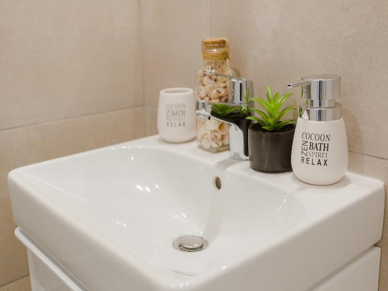 Accra Luxury Apartments At Loxwood image
