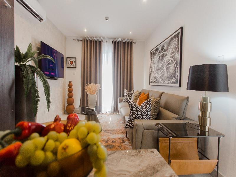 Accra Luxury Apartments At Loxwood image