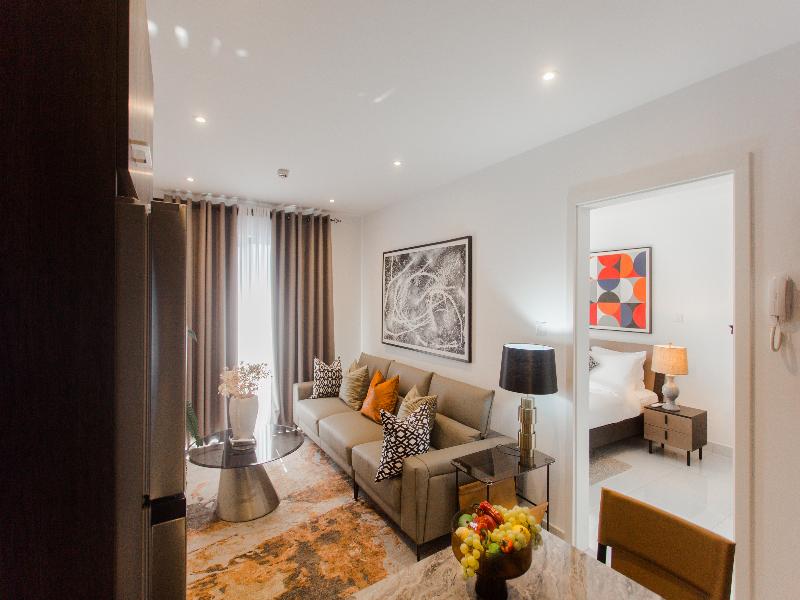 Accra Luxury Apartments At Loxwood image