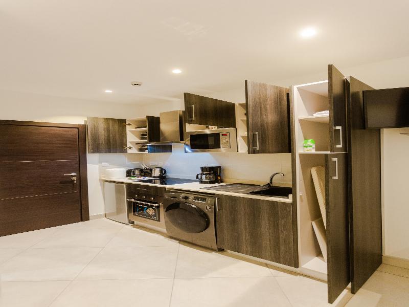 Accra Luxury Apartments At Embassy Gardens image