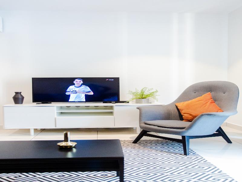 Accra Luxury Apartments At Embassy Gardens image