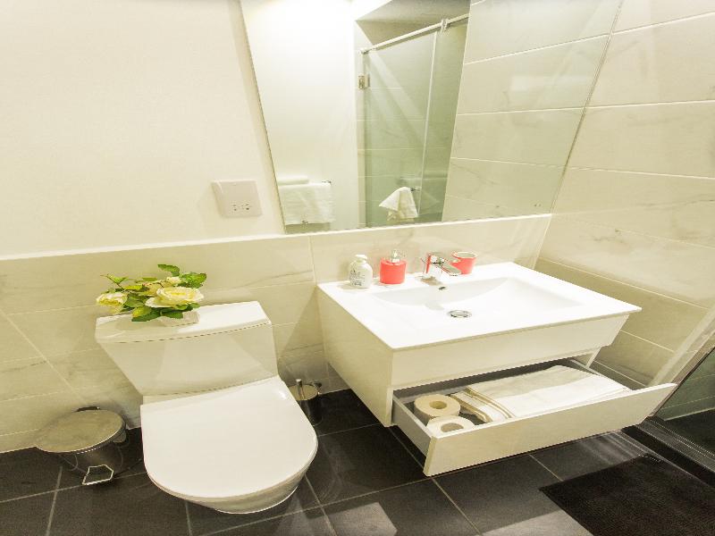 Accra Luxury Apartments At Embassy Gardens image