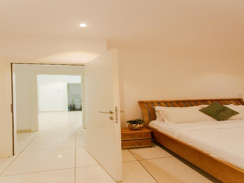 Accra Luxury Apartments At Embassy Gardens image