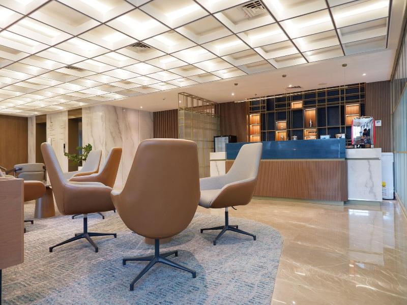 Grand Anara Airport Hotel image
