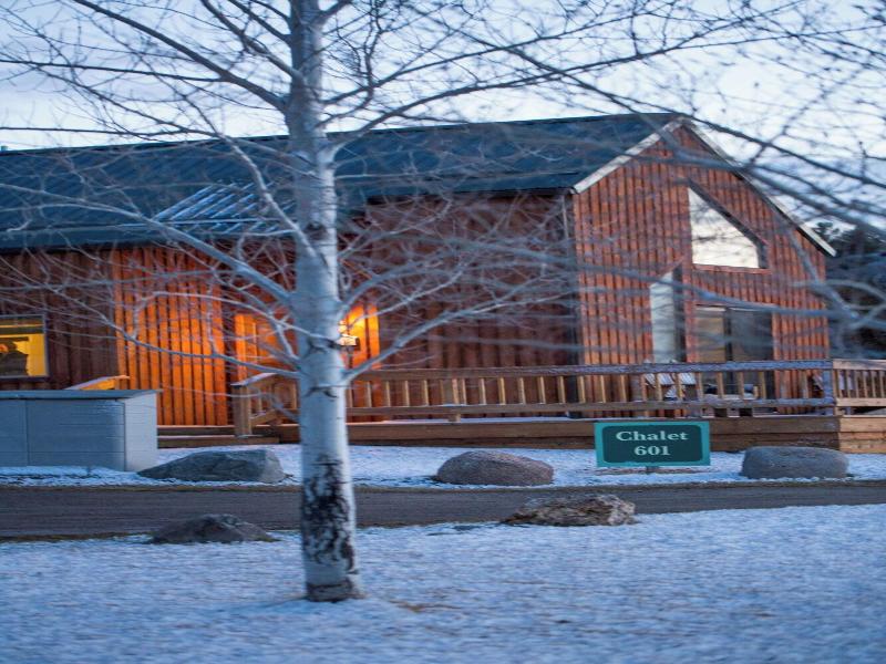 Chico Hot Springs Resort image