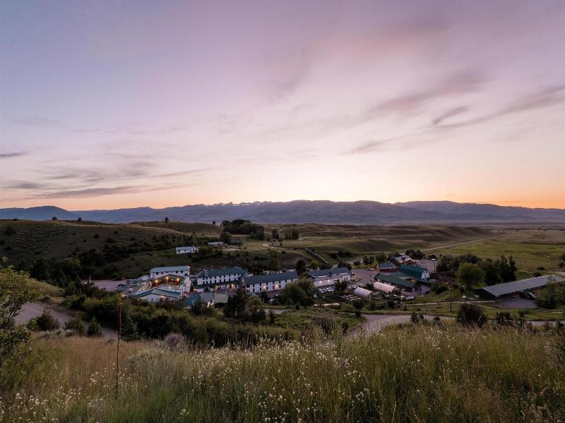 Chico Hot Springs Resort image