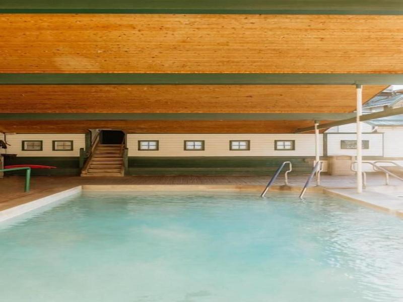 Chico Hot Springs Resort image