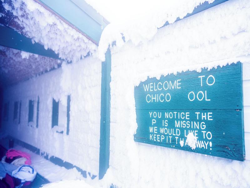 Chico Hot Springs Resort image