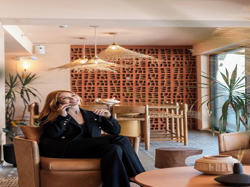 Hibird- Apartment And Suites Hotel image