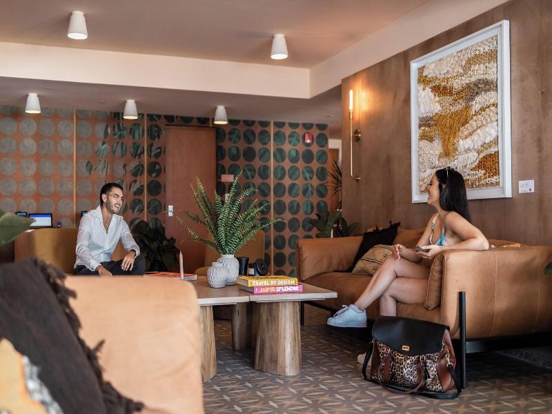 Hibird- Apartment And Suites Hotel image