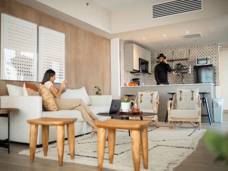 Hibird- Apartment And Suites Hotel image