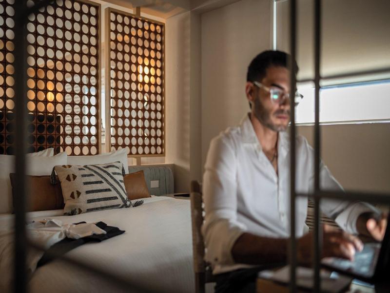 Hibird- Apartment And Suites Hotel image