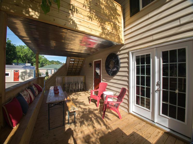 Swamp Rabbit Inn image