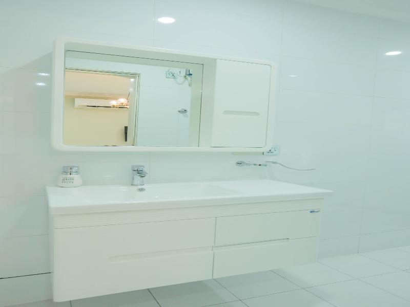 Accra Luxury Apartments At Silicon Square image