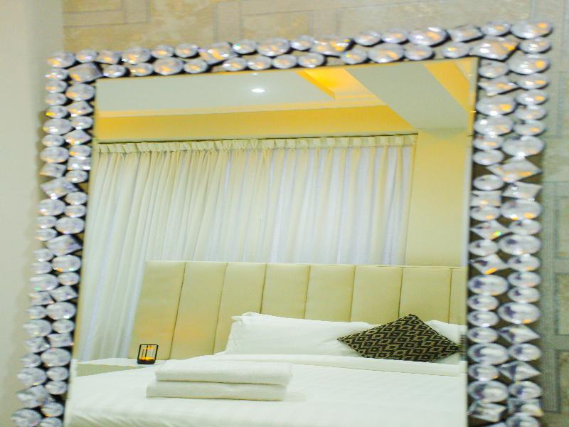 Accra Luxury Apartments At Silicon Square image