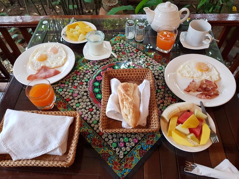Thongbay Guesthouse Luang Prabang image