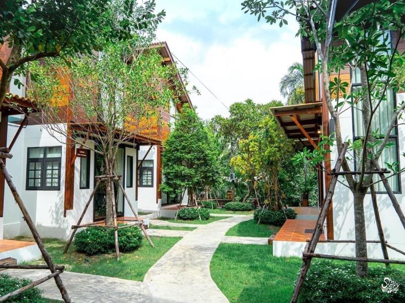 Baanrongmai Canal Front Homestay image