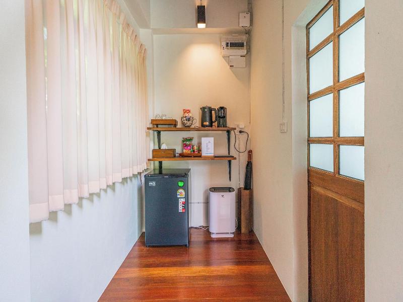 Baanrongmai Canal Front Homestay image