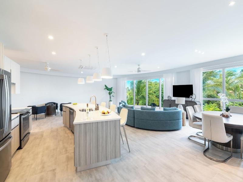 Ellipse Resort Grace Bay image