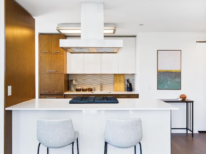 2 Bedroom Luxury Empire State View image