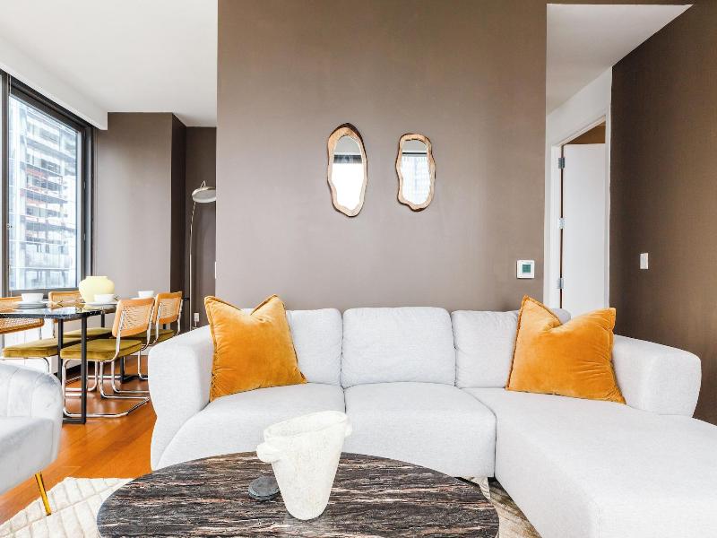 2 Bedroom Luxury Empire State View image