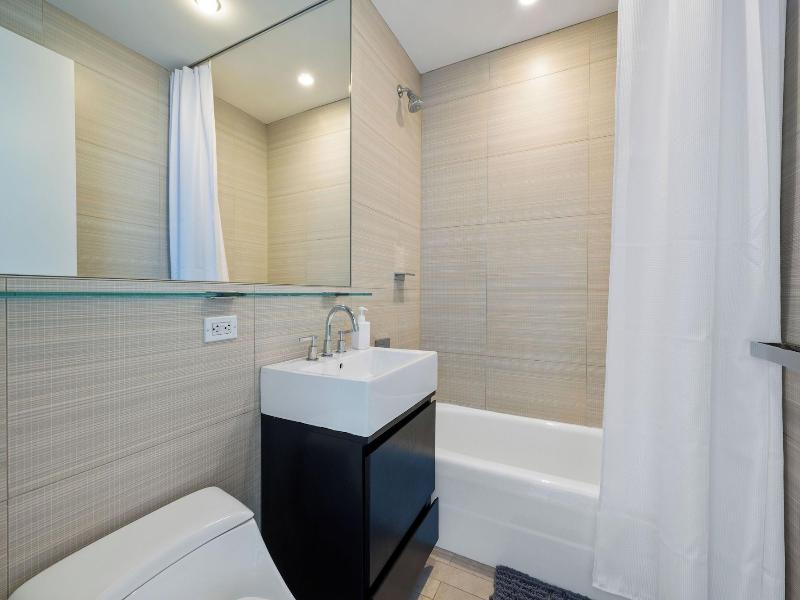 2 Bedroom Luxury Empire State View image