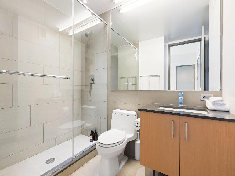 2 Bedroom Luxury Empire State View image