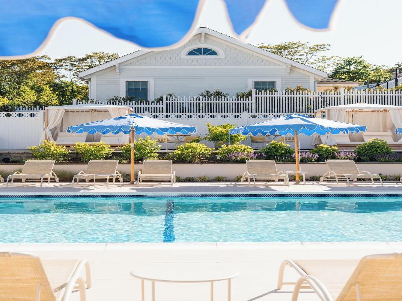 Canoe Place Inn And Cottages image