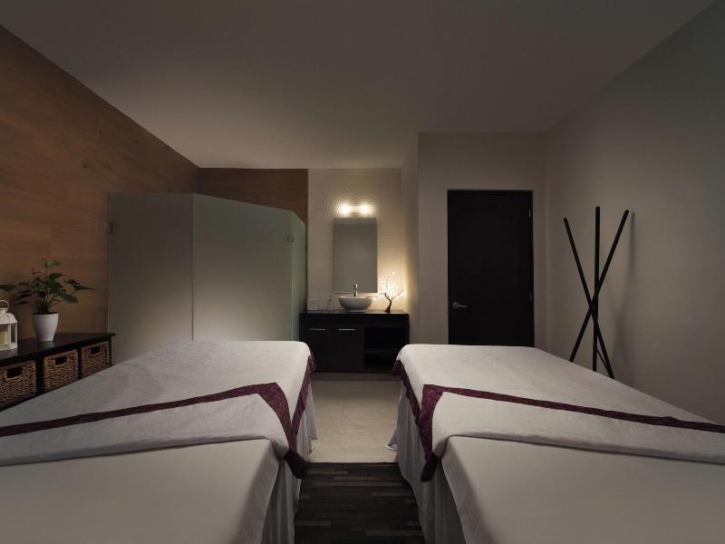 El Cid Marina Beach Hotel All Inclusive image